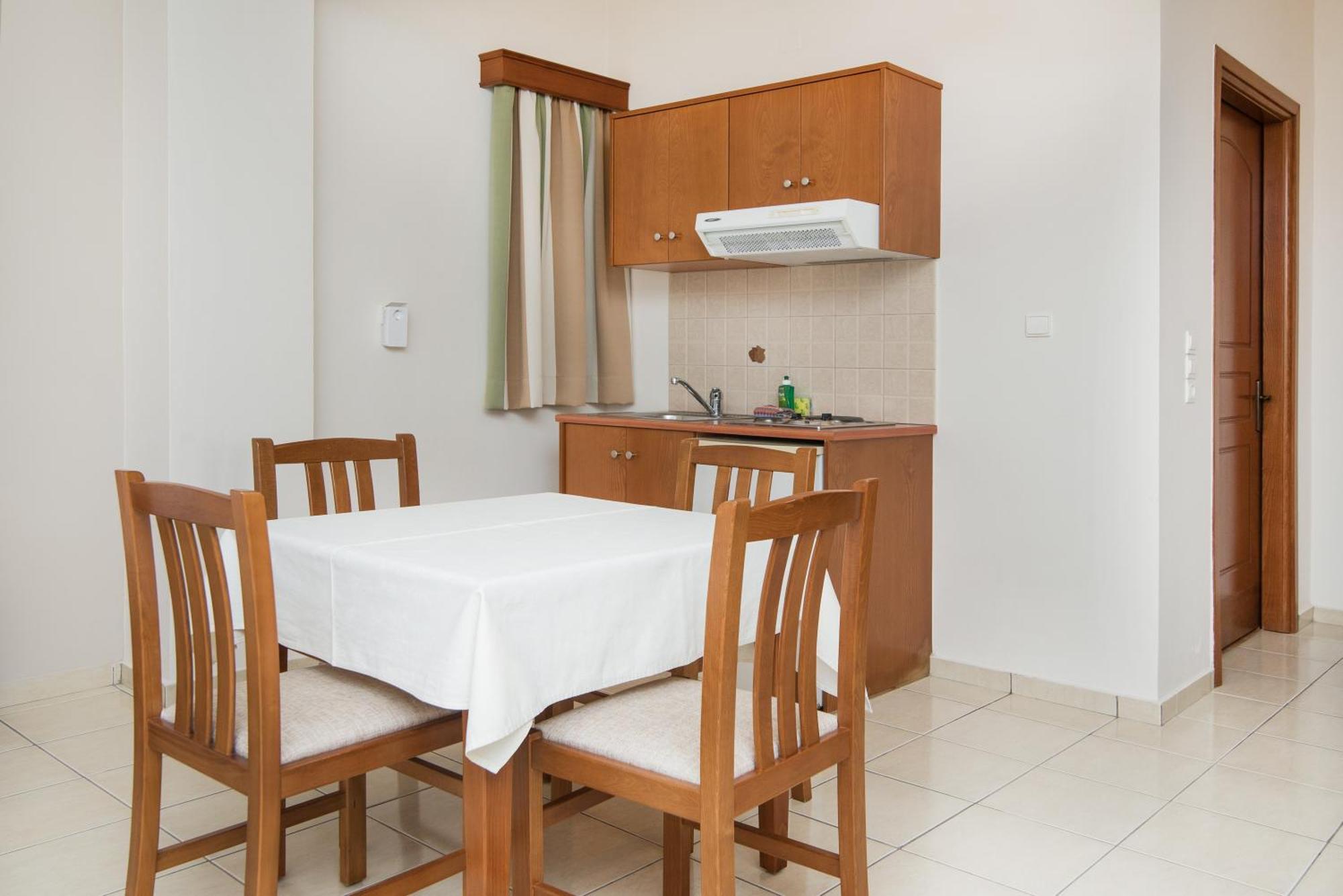 Roubini Apartments Falasarna Luaran gambar
